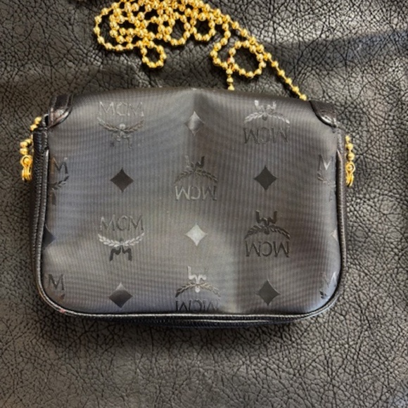 MCM Authentic #5959K,  Monogram Cross Body Shoulder Bag - Picture 4 of 7